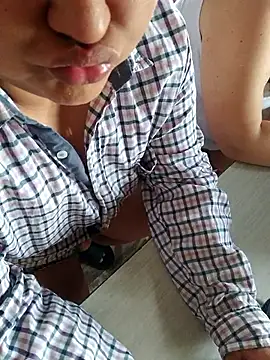69_less's sex show image