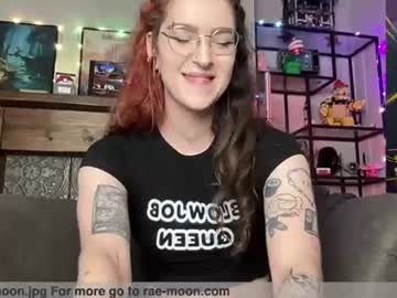 Изображение секс-шоу модели rae_moon Изображение секс-шоу модели rae_moon