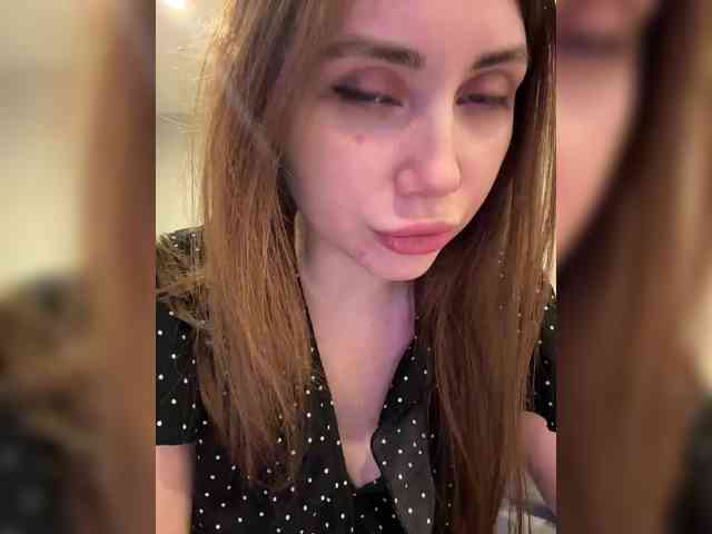 Sexshow-Bild von -LeiaProseccina- Sexshow-Bild von -LeiaProseccina-