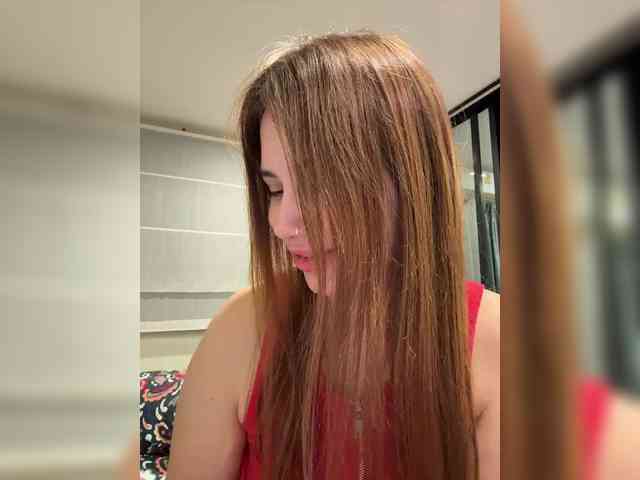 -LeiaProseccina-'s sex show image