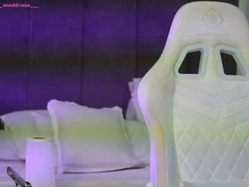 Sexshow-Bild von perfectt33n