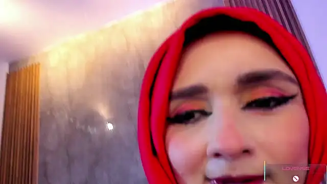 HijabiMilf's sex show image