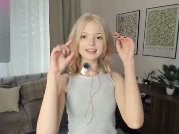 cutebrutality's sex show image