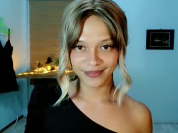kendra_lunaxx's sex show image