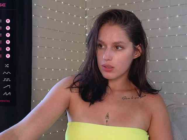 Изображение секс-шоу модели anochkafoxgirl-1