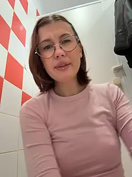 Изображение секс-шоу модели RinaCat