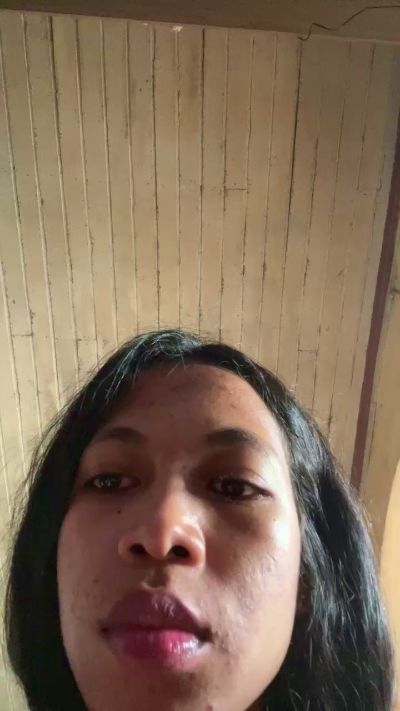 Изображение секс-шоу модели MissEllede19