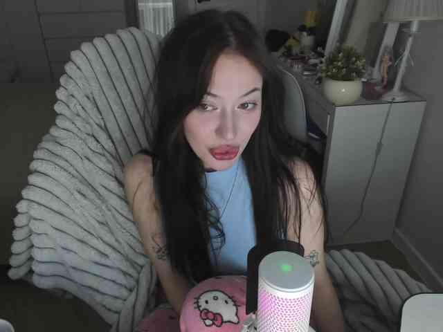 pickmedepartment's sex show image