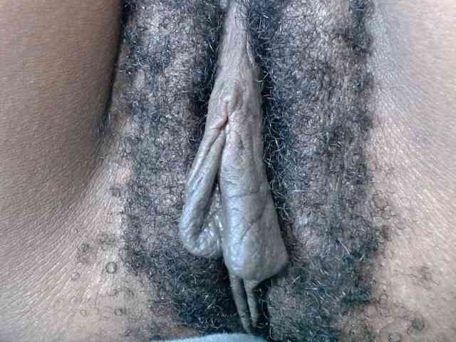 Skinybitchx's sex show image