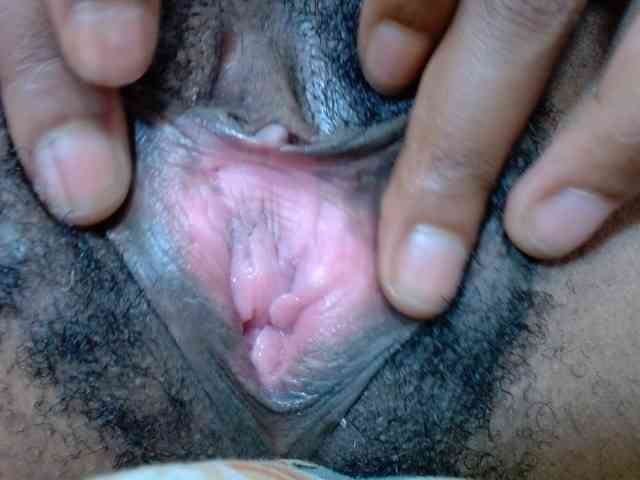 Skinybitchx's sex show image