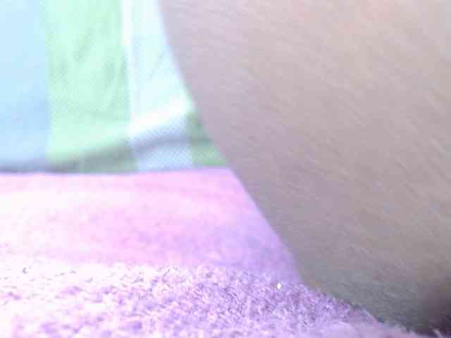 Skinybitchx's sex show image