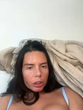 Cleoluxex's sex show image