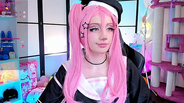 MilkyCute's sex show image