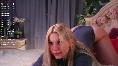 SilverAlliston's sex show image