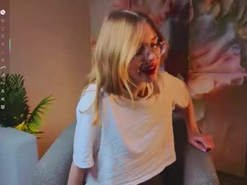 odelyncure's sex show image