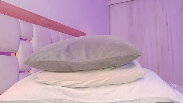 mia_hank's sex show image