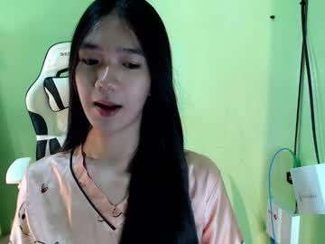 innocent_reign69's sex show image