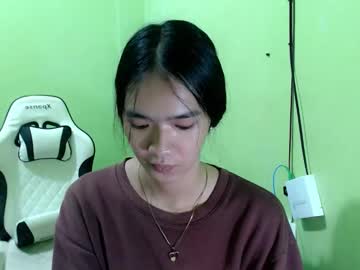 innocent_reign69's sex show image