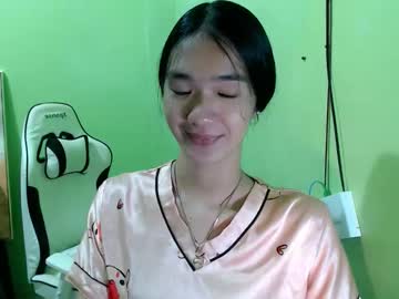 innocent_reign69's sex show image