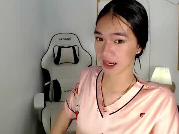 innocent_reign69's sex show image