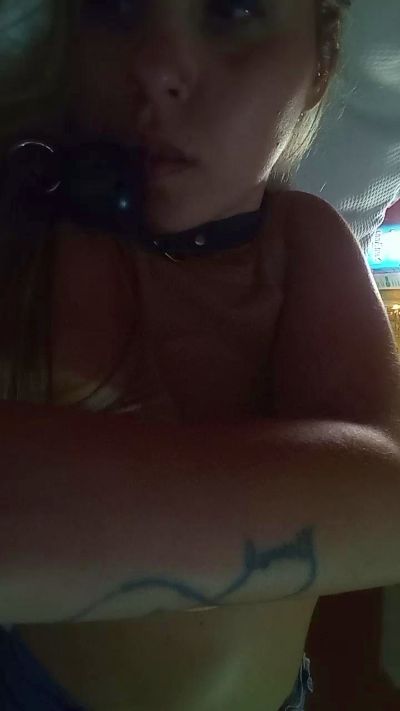 Изображение секс-шоу модели Emilyvuxa