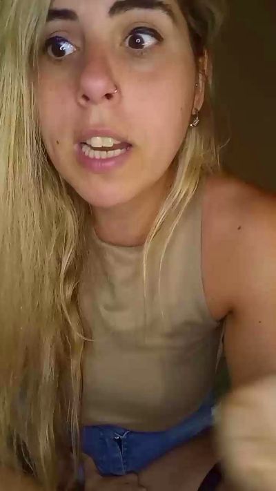 Изображение секс-шоу модели Emilyvuxa