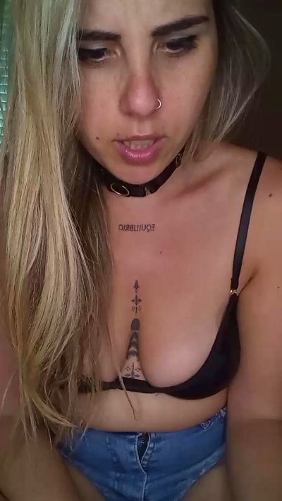 Изображение секс-шоу модели Emilyvuxa