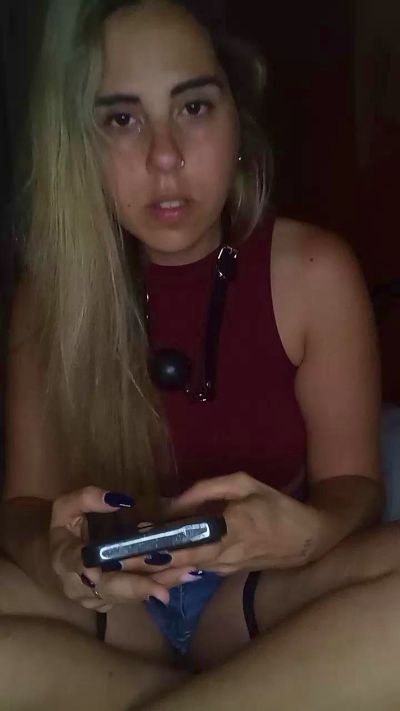 Изображение секс-шоу модели Emilyvuxa