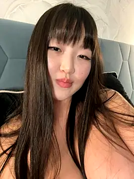 Aiko_Yumi's sex show image