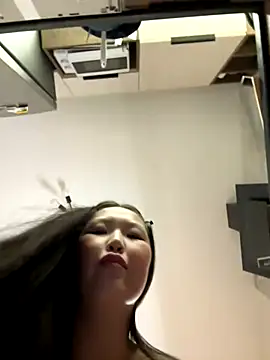 Aiko_Yumi's sex show image