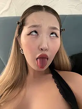 Aiko_Yumi's sex show image Aiko_Yumi's sex show image