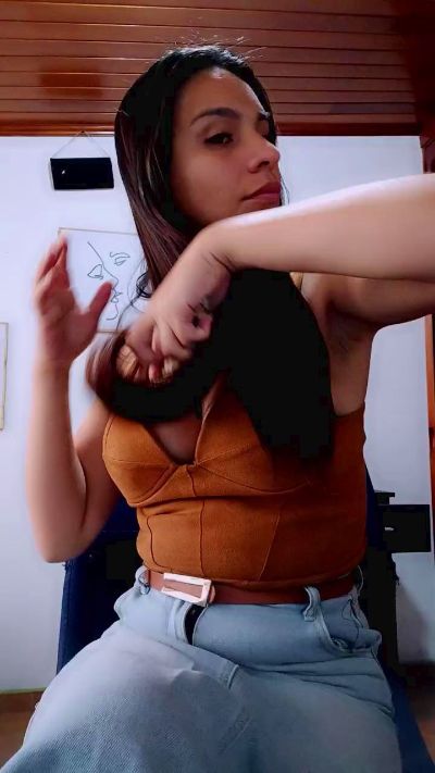 Изображение секс-шоу модели Gh4nima