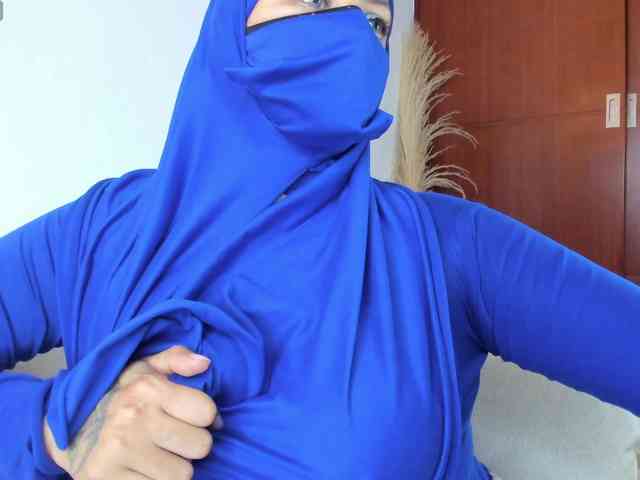 zully-arabb's sex show image