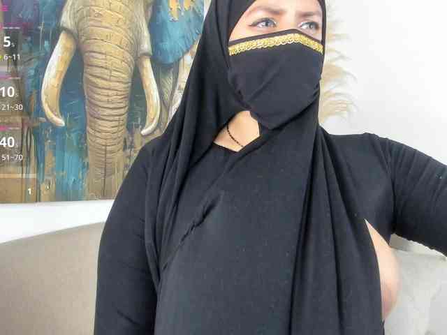 zully-arabb's sex show image