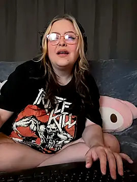 ChubbyBubs's sex show image