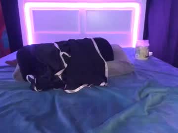 livinsubspace's sex show image