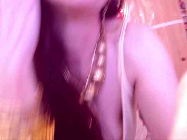 Изображение секс-шоу модели SpecialCerise