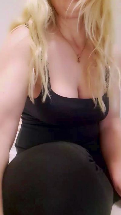 mariaperla's sex show image