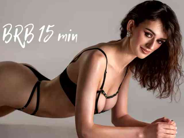 SweetieTati's sex show image