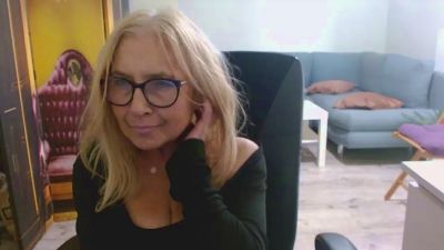 Sofia_xLOVE's sex show image Sofia_xLOVE's sex show image