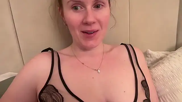 redheadrosie69's sex show image