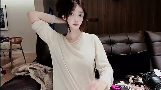 -Aricia-'s sex show image