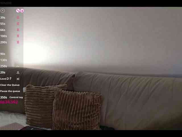 Tasha8-10's sex show image