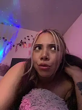 Paulette_Blanche's sex show image