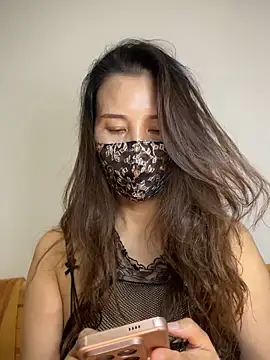 Изображение секс-шоу модели yiyi78900 Изображение секс-шоу модели yiyi78900