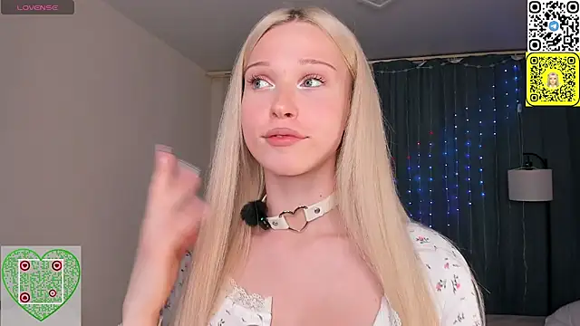 CherrylHolme's sex show image