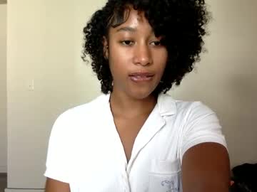 Sexshow-Bild von gyalxoxo Sexshow-Bild von gyalxoxo