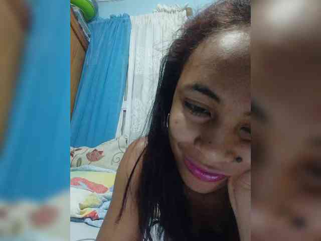 Roxanne03's sex show image