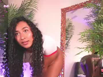 Изображение секс-шоу модели soyjuliana19