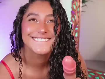 Изображение секс-шоу модели soyjuliana19